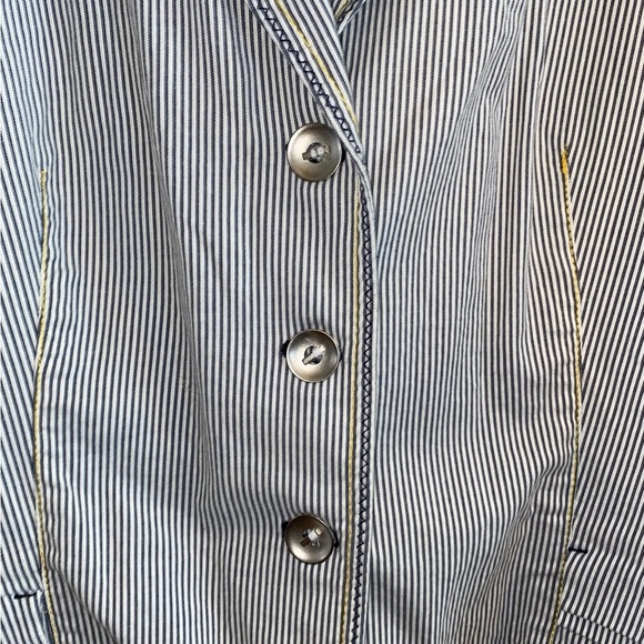Chico's Seersucker Striped gray & white yellow stitches Yachtie Blazer Jacket - Picture 5 of 12